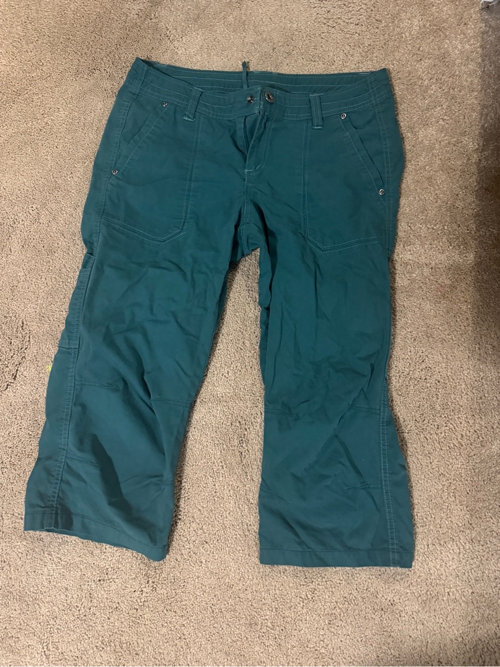 KUHL Women's Capri Pants Size 8 Teal Green